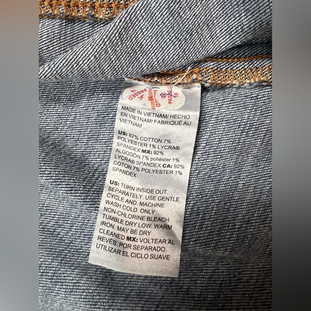 Chico’s women jean jacket - Picture 12 of 13